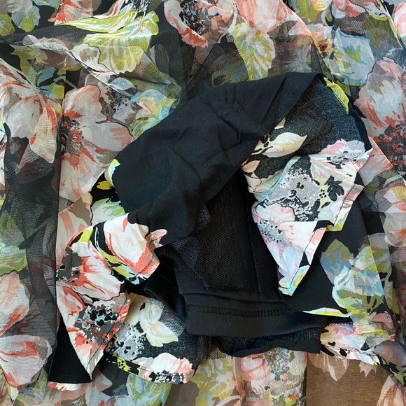 TORRID Floral Print Tulle Skirt - Picture 6 of 11